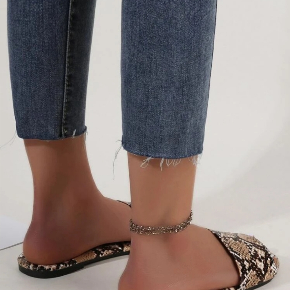 Snakeskin Slides - Picture 2 of 4